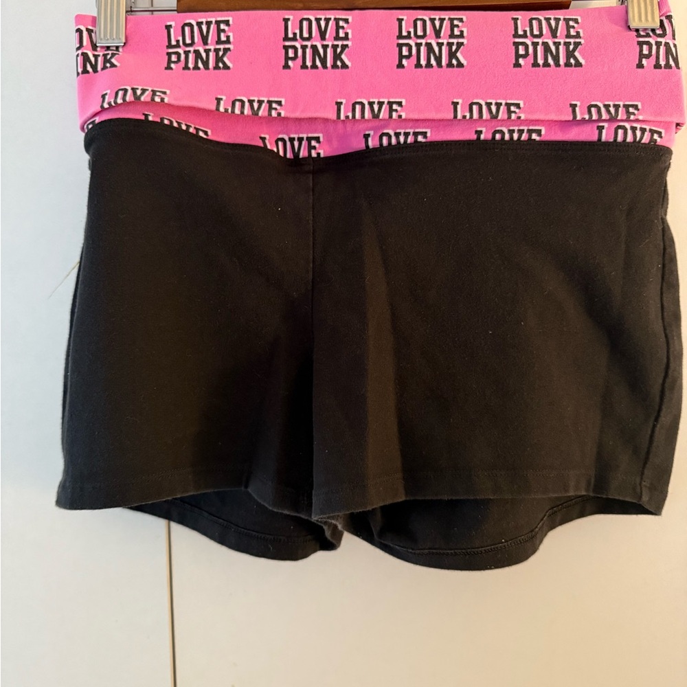 PINK Victoria's Secret Women's Black Shorts